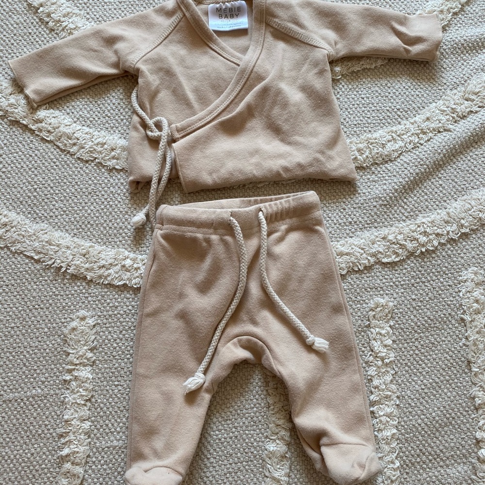 Mebie Baby Layette Set